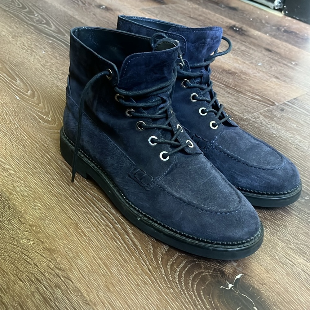 Tod's Navy Lace Up Boots